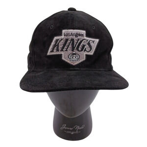 Vintage Hockey Los Angeles Kings Snapback Cap Hat NHL Leathers by Universal